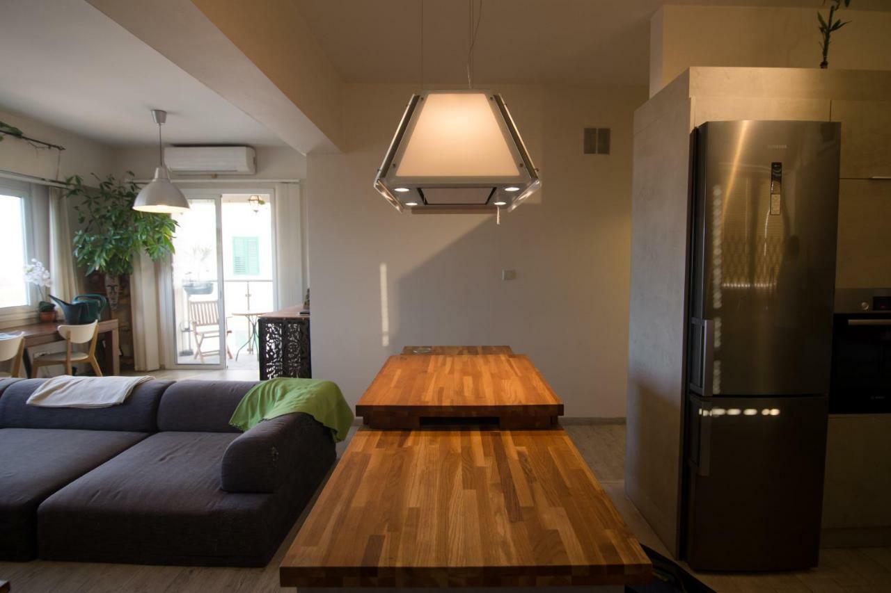 Vas' Penthouse Apartment Nicosia Luaran gambar