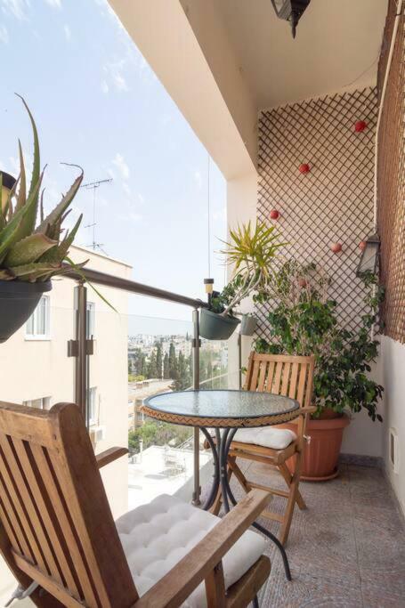 Vas' Penthouse Apartment Nicosia Luaran gambar